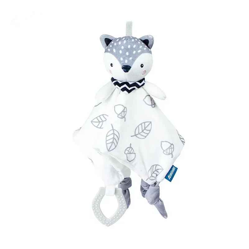 doudou renard blanc avec des petit motif sur la tête et le corps carre