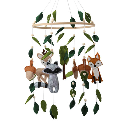 mobile bebe avec animaux de la foret