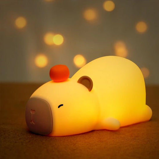 veilleuse bebe capybara fond scintillant